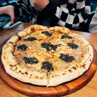 在曼谷一吃難忘的黑松露Pizza 🍕🍕