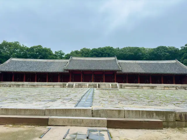 ความเงียบสงบที่งดงามของจงมโย