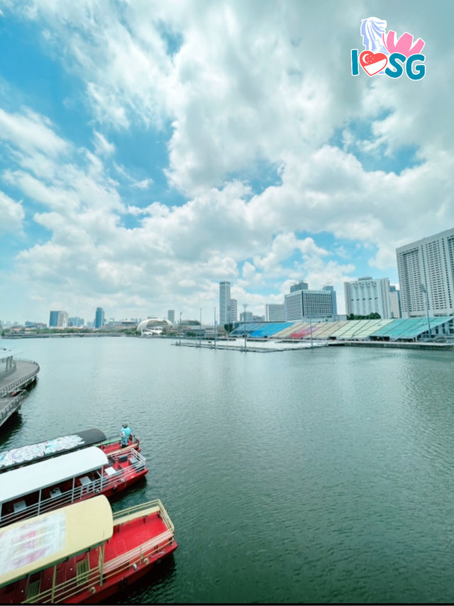 🇸🇬 Berry welcome to Marina Bay Sands 