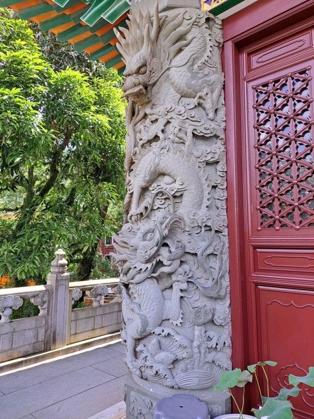 【宝蓮禅寺:香港】装飾が美しい香港のお寺✨