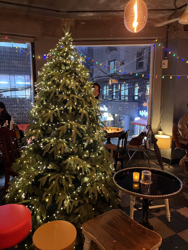 벌써 크리스마스 분위기 가득한 상왕십리 카페🎄