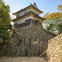 岡山景點｜空中之城．日本唯一山城天守閣—備中松山城（高粱城）