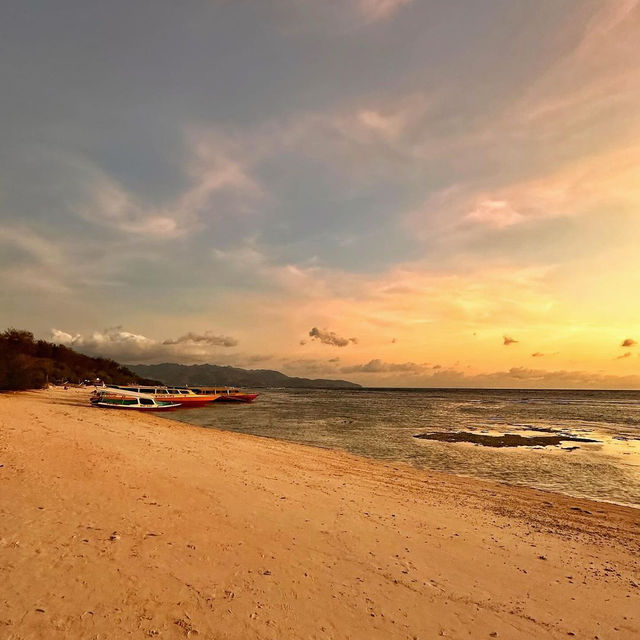 Sunset Serenity on Gili Meno