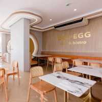 “Deli Egg Cafe&Bistro”