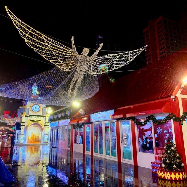 chrismas Vibe at Central World
