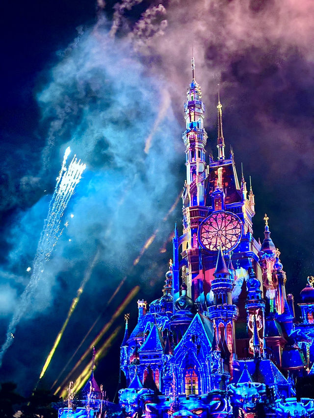 A Magical Adventure Awaits: Visit Disneyland Hong Kong