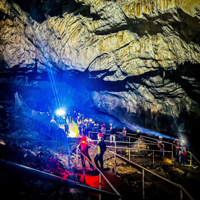 Breathtaking Adventure at Gua Tempurung!