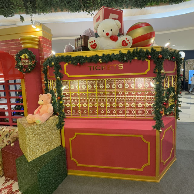 Festive Vibes Galore at The Starling Mall 🎅🎄