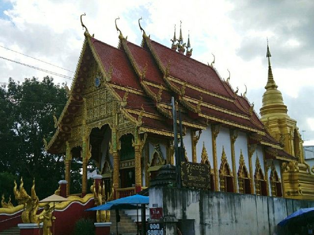 วัดมุงเมือง..วัดที่รอดจากถูกทำลาย