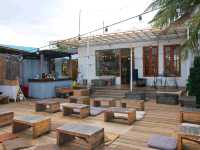 พิกัดคาเฟ่เกาะล้าน Maharak Cafe มาหารัก คาเฟ่