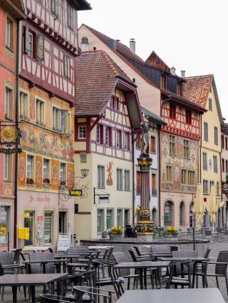 It's like entering the world of painting 🖼️🇨🇭