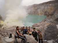 A journey to Mount Ijen: Witnessing the sulfur miners  