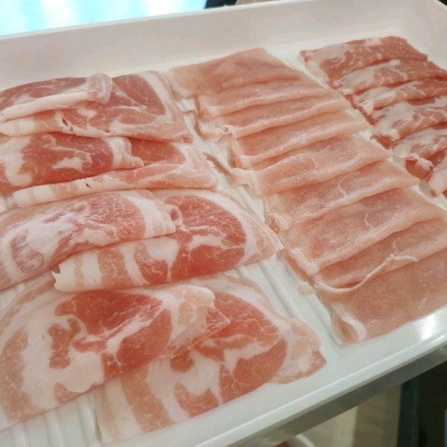 พาไปลองสุกี้ชาบูโฮมเมด รสชาติดีเด็ดในเมืองทอง