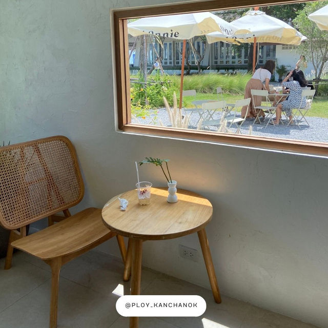 Bonnie Cafe หัวหิน
