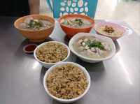 Lets Doscover Best Pork Soup located At Batupahat 