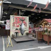 ตลาดปลาสไตล์ญี่ปุ่น ที่บางแสน บรรยากาศสุดชิว