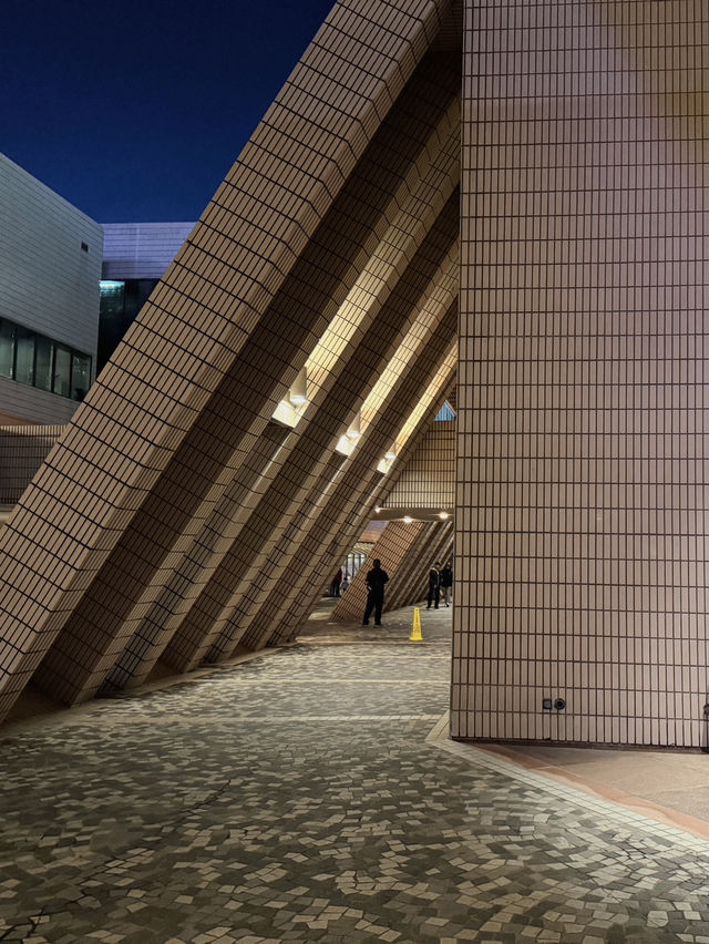 HongKong Cultural Centre จุดถ่ายรูปยอดฮิตที่ฮ่องกง
