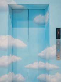 【福井】いつでも青空が広がる！雨の日にもおすすめのアートな屋内スポット🌤️🌈 　 