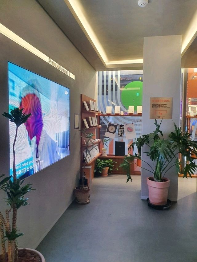 ✨ 감성 충만! 서울 강남구 ‘일상비일상의틈’에서 만난 특별한 순간✨