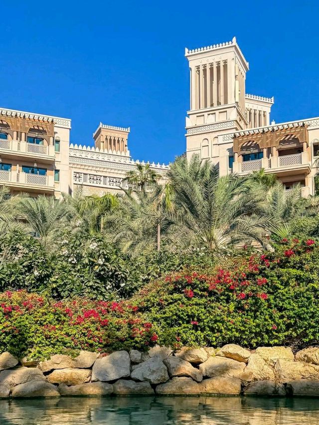 🏨 Burj Al Arab – The Ultimate Luxury Experience! 🌟
