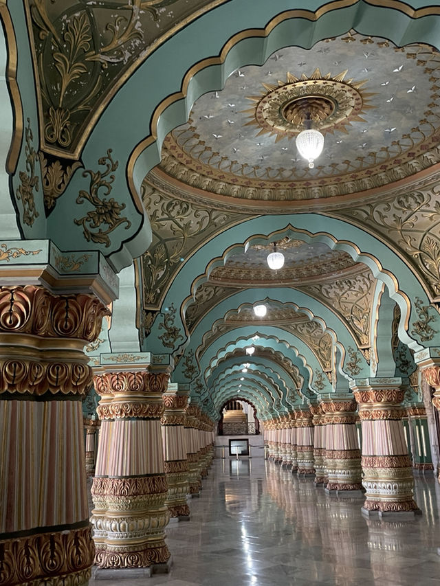 MYSORE PALACE!!