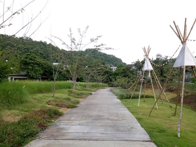 ที่พักสุดโรแมนติกท่ามกลาง ความสงบอ้อมกอดของขุนเขา