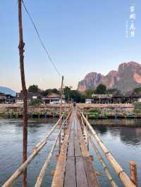 📍寮國不能錯過的背包客天堂。萬榮(Vang Vieng) 