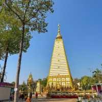 ขอพร🙏พระธาตุ ชื่นชม พญานาค อุบลราชธานี