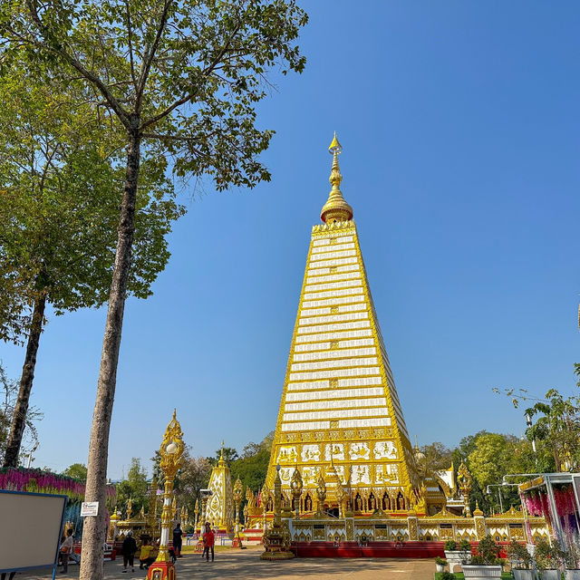 ขอพร🙏พระธาตุ ชื่นชม พญานาค อุบลราชธานี