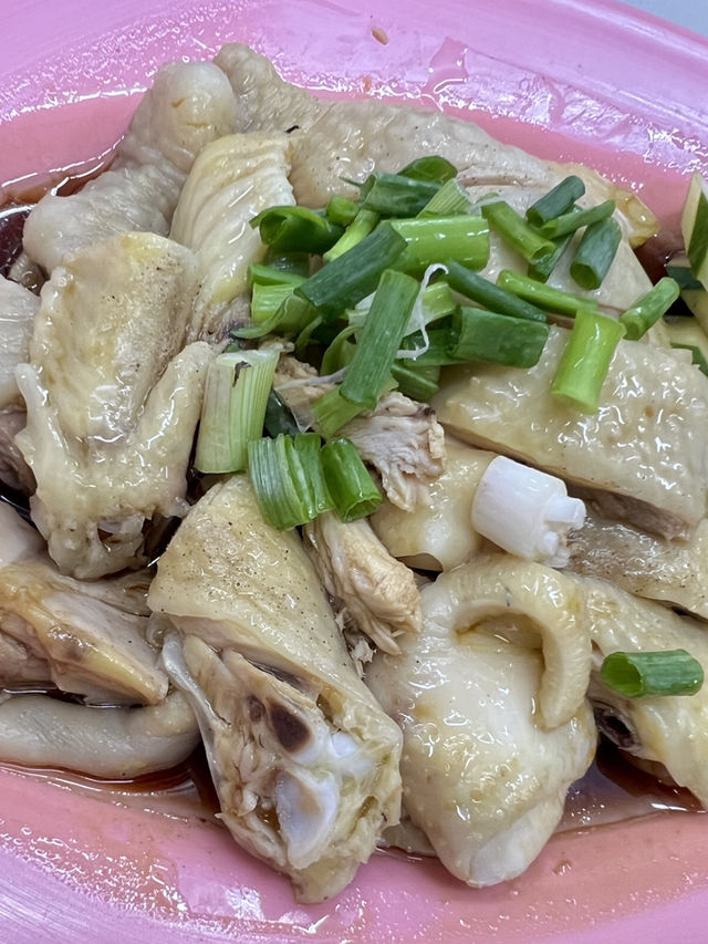 怡保（Ipoh）是馬來西亞霹靂州（Perak）的首府，也是該國第四大城市。這座城市以其錫礦開採歷史、美食、英殖民建築與自然景觀聞名。