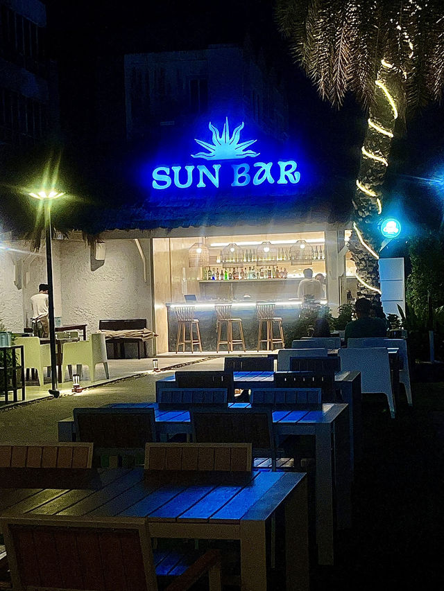 ร้านอาหารริมทะเลบางแสน บรรยากาศดีสุดๆ