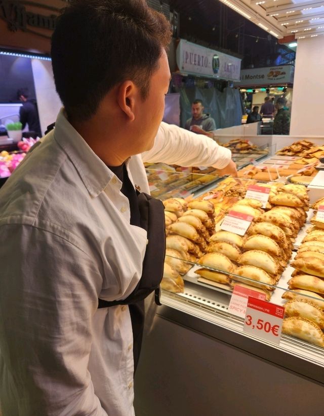 🇪🇦바르셀로나에서 신선한 과일과 다양한 길거리 음식 천국! "라 보케리아 시장"🇪🇦