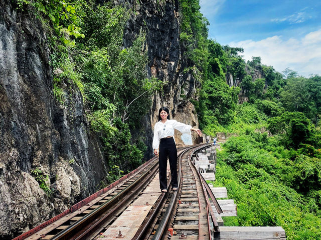 ทางรถไฟสายมรณะ จ.กาญจนบุรี