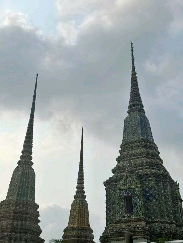 Must-See Highlights at Wat Pho 🌟