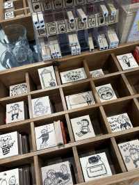 📚 日本の文房具好き必見！宝物のような文房具店ガイド ✨