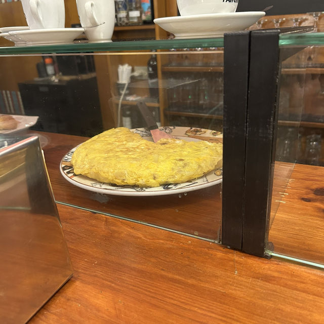 【サンセバスチャン🇪🇸】　おすすめスパニッシュオムレツ屋さん！