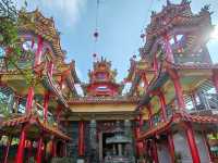 Black Dragon Cave Temple: Stairs, Secrets & the Best Yong Tau Foo in Town🐉🏯