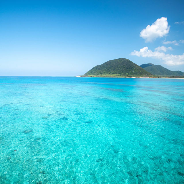 【沖縄】これほどの青は見たことがない「伊平屋島」