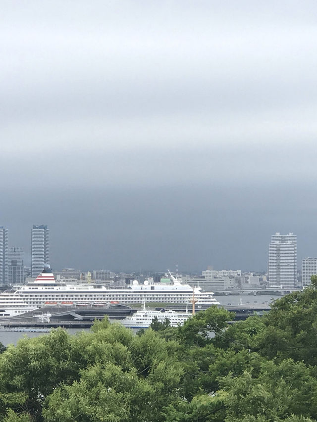 【横浜元町から山手の港の見える丘公園を歩きイギリス館へ】