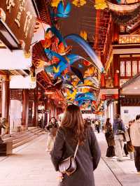 🏮 When Lanterns Glow: The Untold Magic of Yu Garden at Night