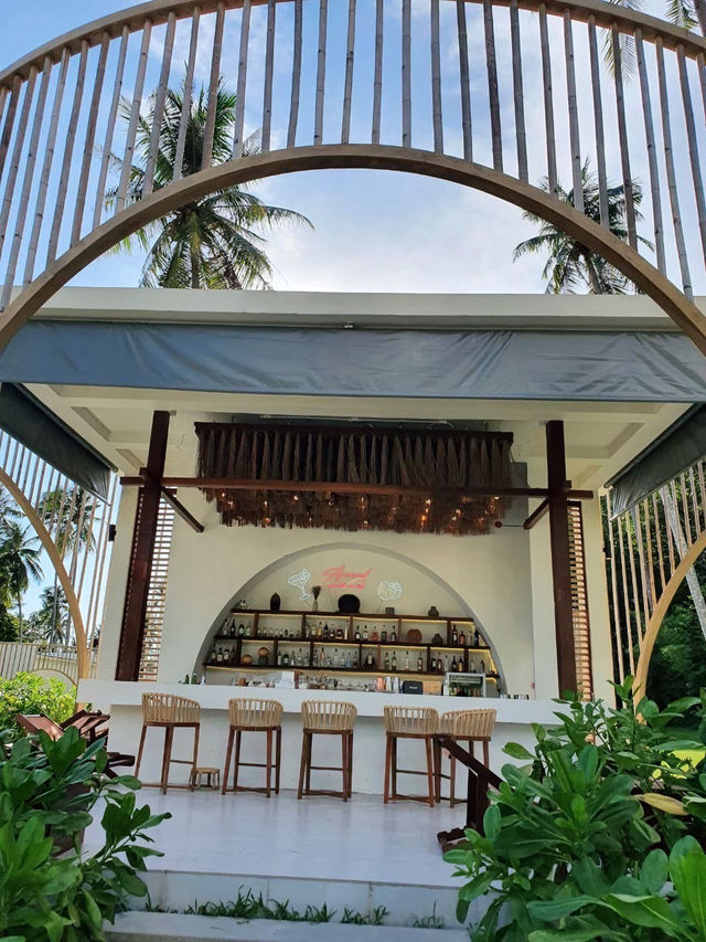 ที่พักในฝัน สวรรค์บนดิน ต้อง Hideout เกาะกูด