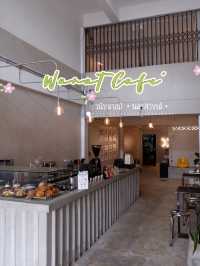คาเฟ่เล็กๆ ใจกลางเมืองนครสวรรค์ •wanat cafe'•