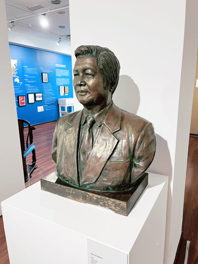 Experience the Legacy of Chung Chen Sun at Malaysia’s National Art Gallery 