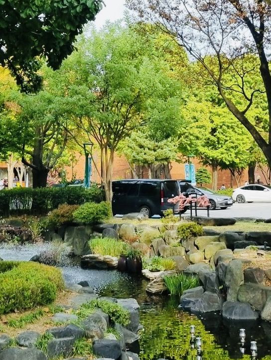 A Journey Back in Time at Namsangol Hanok Village