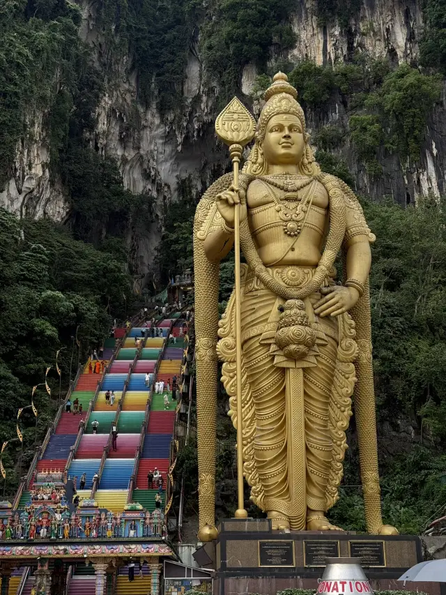 Batu Caves: A Sacred Stairway to the Sky
