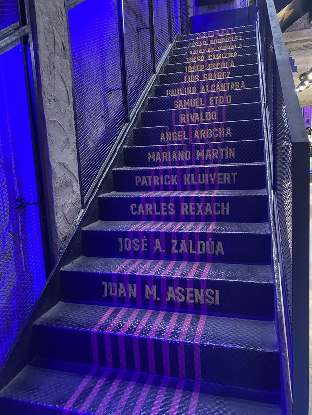 4 Highlights of Barcelona—Gaudí, Cava & Football Dreams 