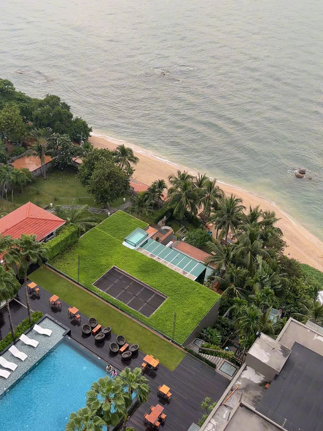 โรงแรมหรูริมหาดส่วนตัว 🛋️Cape Dara Resort 
