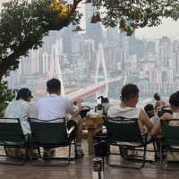 丁老头烤肉 – ร้านปิ้งย่างวิวหลักล้านในฉงชิ่ง