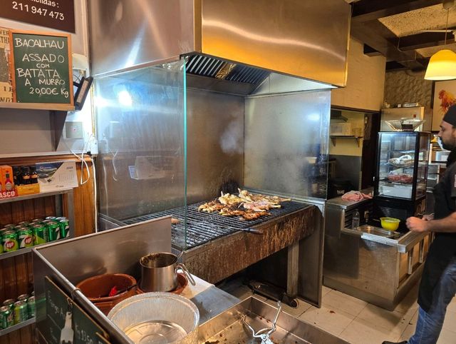 유럽여행 리스본 최고의 닭바베큐 맛집 Frango E Não Só