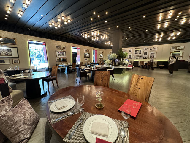 Saneh Jaan – A Refined Celebration of Thai Flavours Worthy of Its Michelin Star